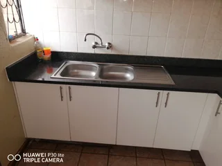 Room to Rent in Three-Bedroom House, R1 500 per month
