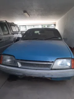1986 Opel Rekord Sedan