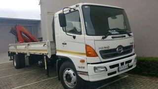 Crane Truck Hire