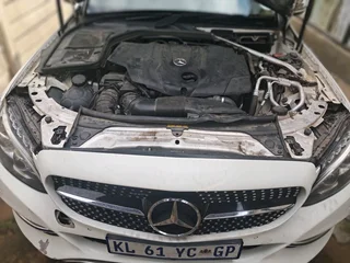 MERCEDES BENZ 220d FOR SALE