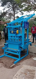 4 Drop M140 hollow blocks machine 2000 blocks/day High Strength Production