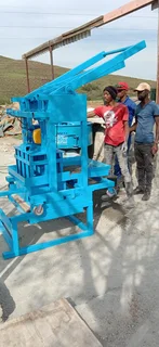 4 Drop M140 hollow blocks machine 2000 blocks/day High Strength Production