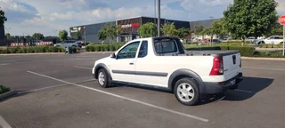 2014 Nissan NP200 Single Cab FOR SALE - R 95,000 (negotiable)!!!!!