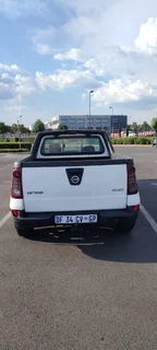 2014 Nissan NP200 Single Cab FOR SALE - R 95,000 (negotiable)!!!!!