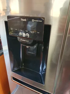 LG Refrigerator GC-L247SLUV – Excellent Condition