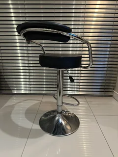 Bar Stools for Sale – R350 each