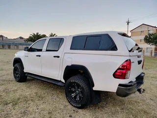 2017 Toyota hulix 2.4 GD6  RB SRX MT D/C