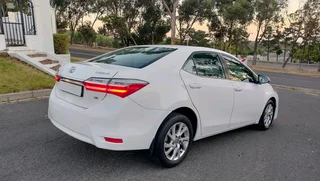 2017 Toyota Corolla 1.8 exclusive cvt automatic