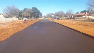 Asphalt Roads, Driveways, Paving &amp; all Repairs (0728776646)