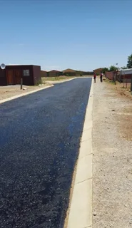 Tar Roads, Driveways, Paving &amp; all Repairs (0728776646)