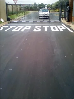 Tar Roads, Driveways, Paving &amp; all Repairs (0728776646)