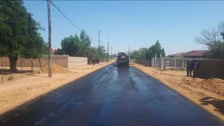 Tar Roads, Driveways, Paving &amp; all Repairs (0728776646)