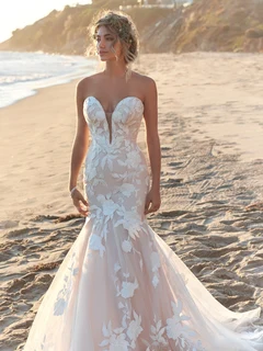 Wedding Dress Designer:Dress Hattie by Rebecca Ingram at Bridal Allure