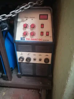 Alluminium And Stainless Steel Tig Welding Machine For Sale, R8500. Hardly Used. Perfect Conditi