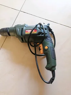 Drill for sale, R350. Perfect working condition. Still like new.