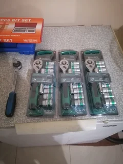 Socket set and spline socket set for sale, R190. Half inch drive.