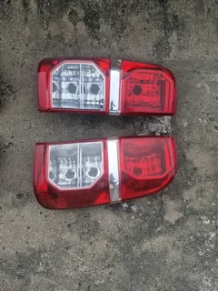 BAKKIE HEADLIGHTS AND TAILIGHTS
