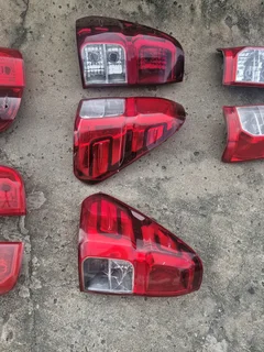 BAKKIE HEADLIGHTS AND TAILIGHTS