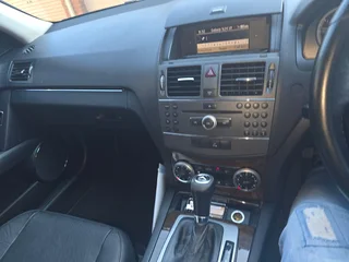 2009 Mercedes-Benz C-Class Sedan C200 Kompressor