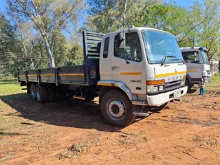 2006 Fuso FM16-253 12 ton dropside