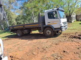 2008 Mercedes Benz Atego 1517 8tons Dropside