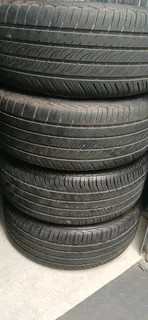 Audi A4 original 4x Mag wheels plus 4 x Tyres