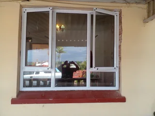 ALUMINIUM AND GLASS SERVICES WINDOWS DOORS ALU REPAIRS /GLASS REPLACEMENTS 0844436971