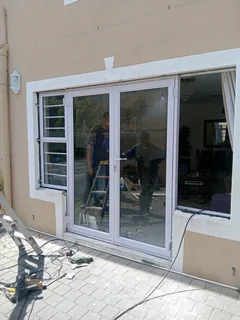 We provide and install aluminum frames and windows with waterproof glazing.