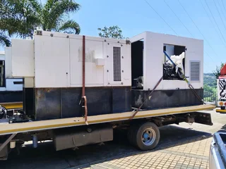 Rollback, flatbed towing local and long distance contact 083 212 9879 for a quote