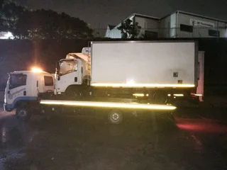 Rollback, flatbed towing local and long distance contact 083 212 9879 for a quote