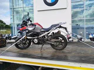 Rollback, flatbed towing local and long distance contact 083 212 9879 for a quote