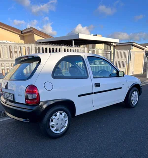 A Rare Find! 2005 Opel Corsa Lite 1.4i
