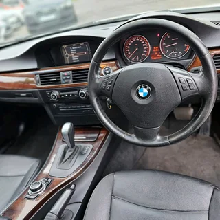2010 330d auto
