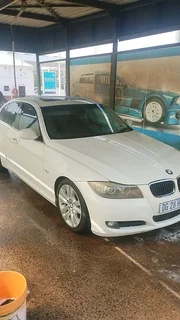 2011 Bmw 330d lci with sat nav