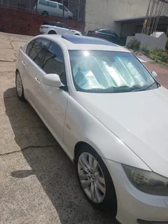 2011 Bmw 330d lci with sat nav