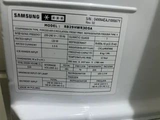 Samsung 330L Combi Fridge