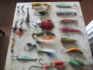 Fishing lures