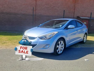 2012 HYUNDAI ELANTRA