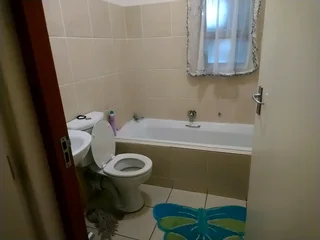 Room available for rent in Amorosa