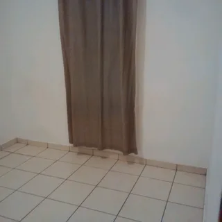 Room available for rent in Amorosa
