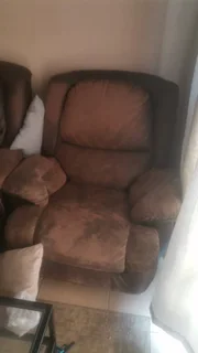 Furniture - Ad posted by Nkosikhona Mpontshane