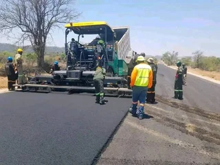 Tar surfaces, potholes fixing call us