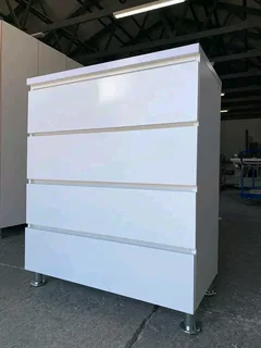 Carpenter/Cabinet maker