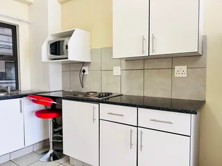 1 Bedroom Apartment - Flat Share