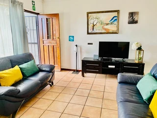 5 Bedroom house for SALE in Levallia George