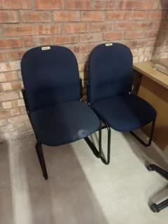 PLENTY OF OFFICE CHAIRS FROM R190 to R1190