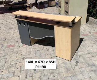 RECEPTION COUNTER WORK STATION DESK