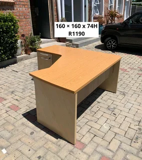 L SHAPE WORK STATION DESK FOR SALE