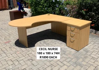 EXCELLENT QUALITY CECIL NURSE L SHAPE DESK&#39;S FOR SALE