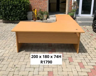 L SHAPE WORK STATION DESK AND FILING STORAGE CABINET